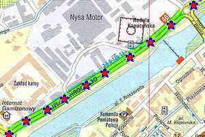 Wybrana ulica zostaa zaznaczona na planie miasta na zielono 